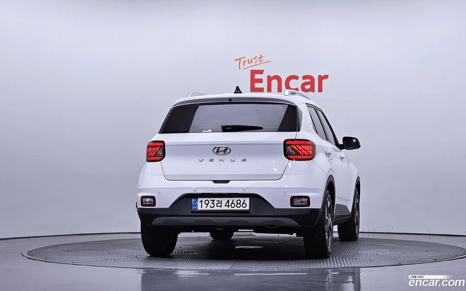 Hyundai Venue 1.6 2023 — миниатюра 4