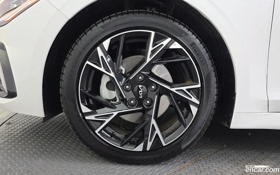 Kia K5 2.0 2024 — миниатюра 5