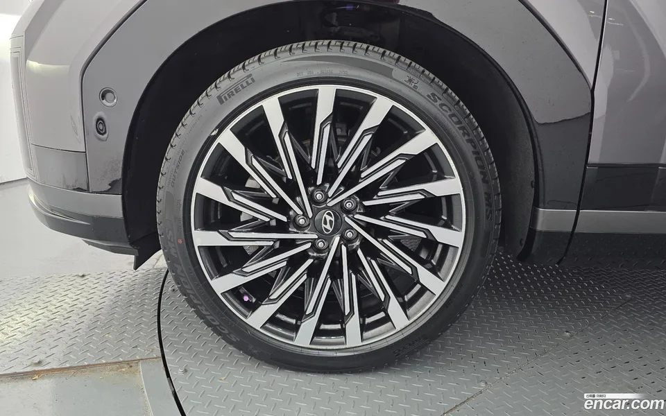 Hyundai SantaFe 2.5T 2WD 2023 — миниатюра 5