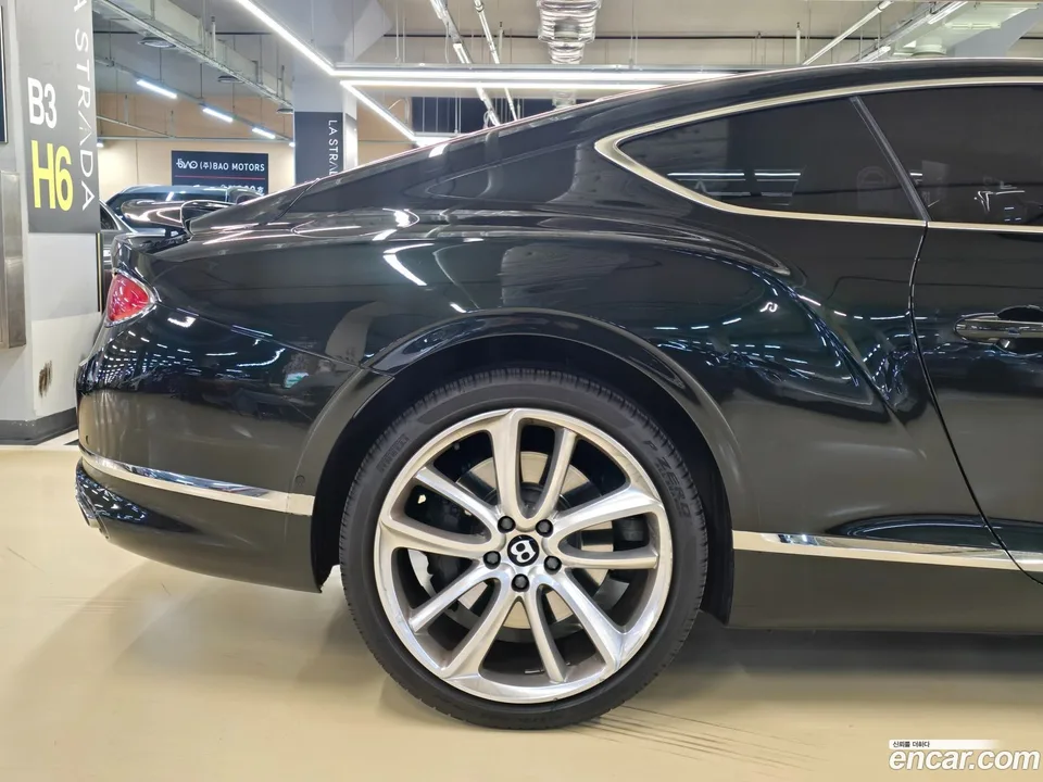 Bentley Continental GT 4.0 GT 2023 — миниатюра 5