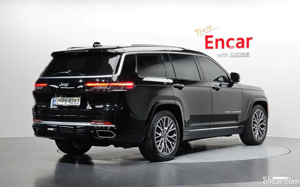 Jeep Grand Cherokee L 3.6 2022 — миниатюра 2