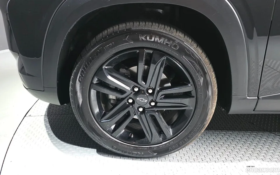 Chevrolet Trax Crossover 1.2 ACTIV 2023 — миниатюра 5