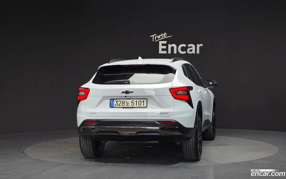 Chevrolet Trax Crossover 1.2 ACTIV 2023 — миниатюра 4