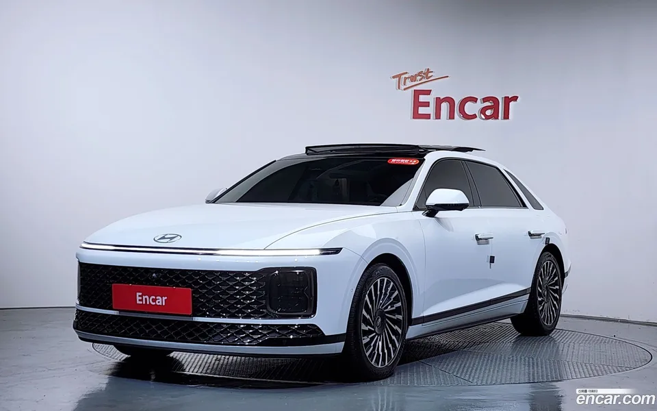 Hyundai Grandeur Hybrid 2023 — фото 1, купить с доставкой в Москву