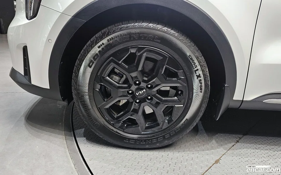 Kia Sorento HEV 1.6 2WD 2024 — миниатюра 5