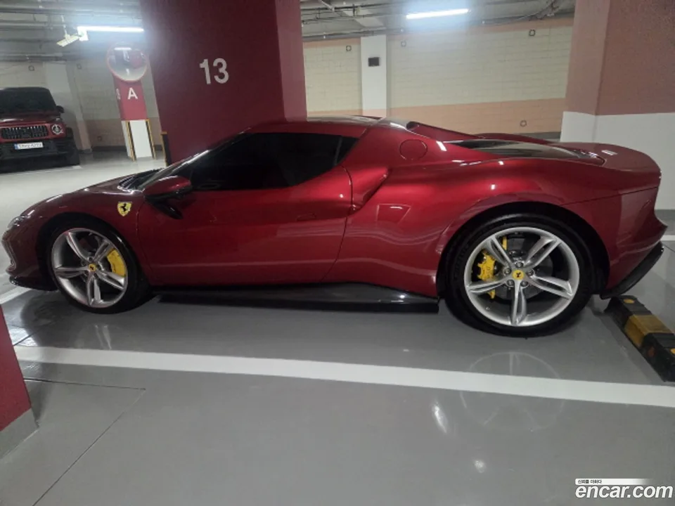 Ferrari 296 GTB 3.0 V6 2024 — миниатюра 2