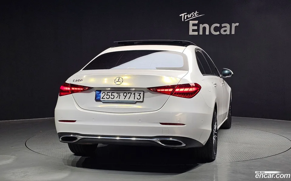 Mercedes-Benz C-Class C200 2025 — миниатюра 4