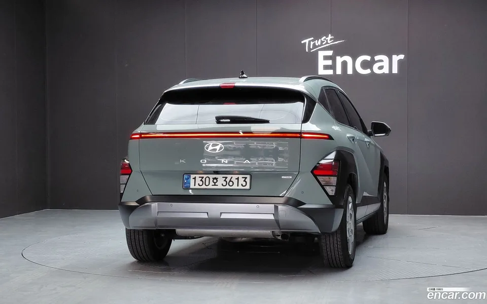 Hyundai Kona 1.6 4WD 2023 — миниатюра 4