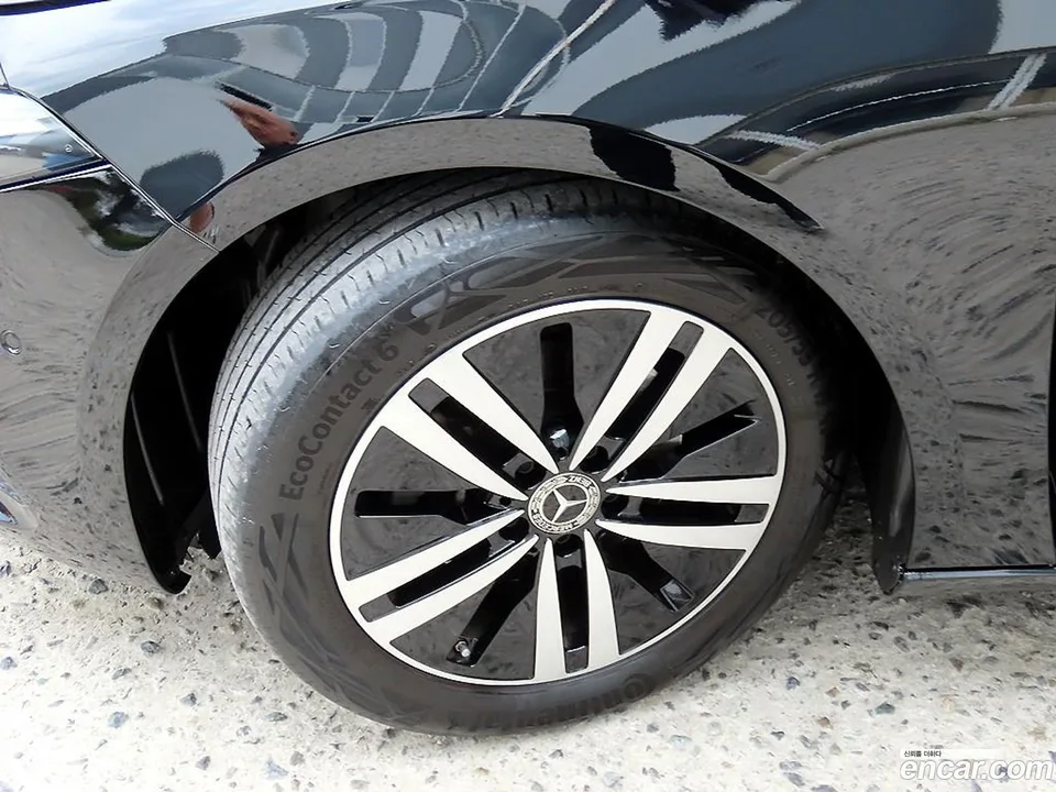 Mercedes-Benz A-Class A200d 2022 — миниатюра 5