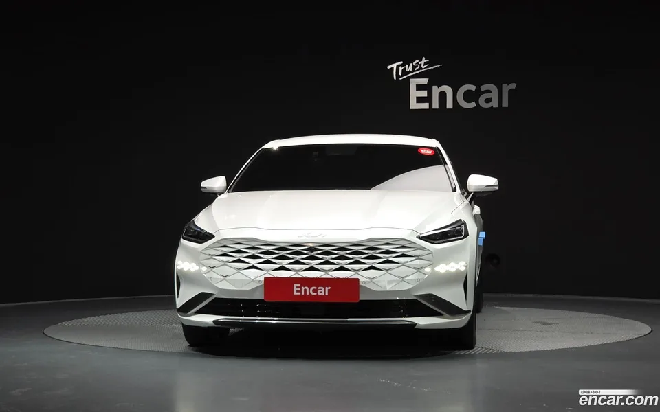 Kia K8 Hybrid 2022 — миниатюра 3
