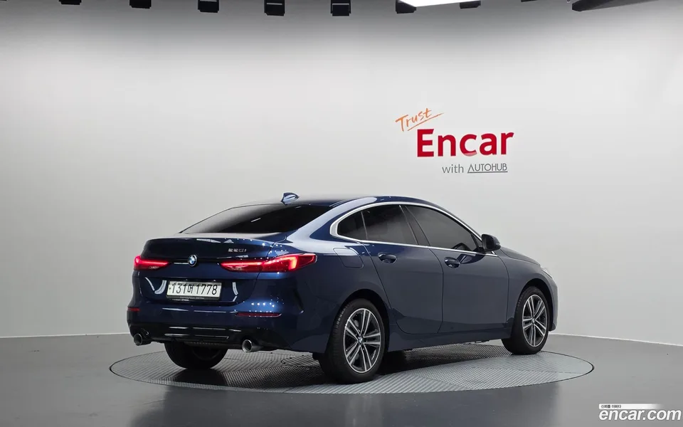 BMW 2 Series Gran Coupe 220i 2023 — миниатюра 2