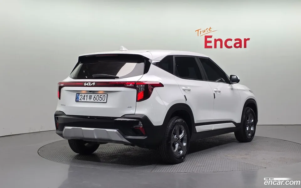Kia Seltos 2.0 4WD 2025 — миниатюра 2