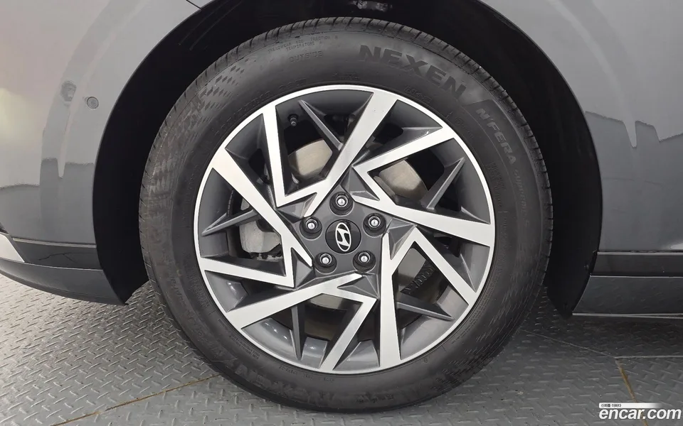 Hyundai Grandeur 2.5 2WD 2024 — миниатюра 5