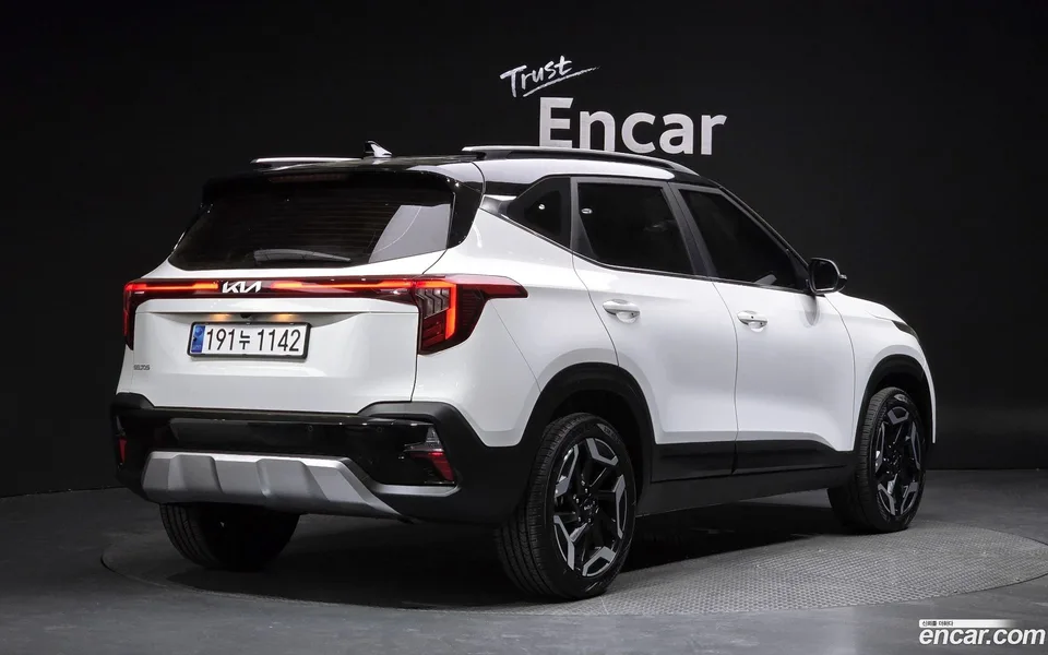 Kia Seltos 1.6 2WD 2024 — миниатюра 2