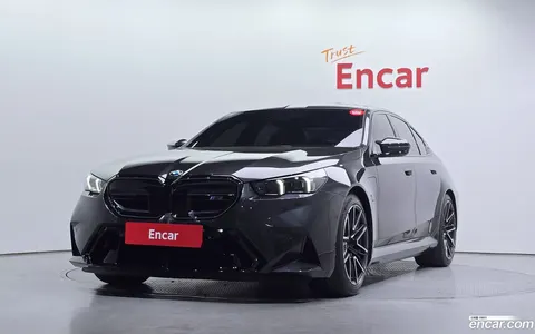 BMW M5 2026 купить в Москве