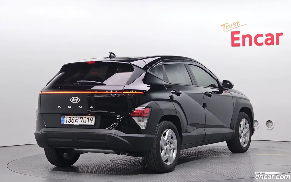 Hyundai Kona Hybrid 2024 — миниатюра 2