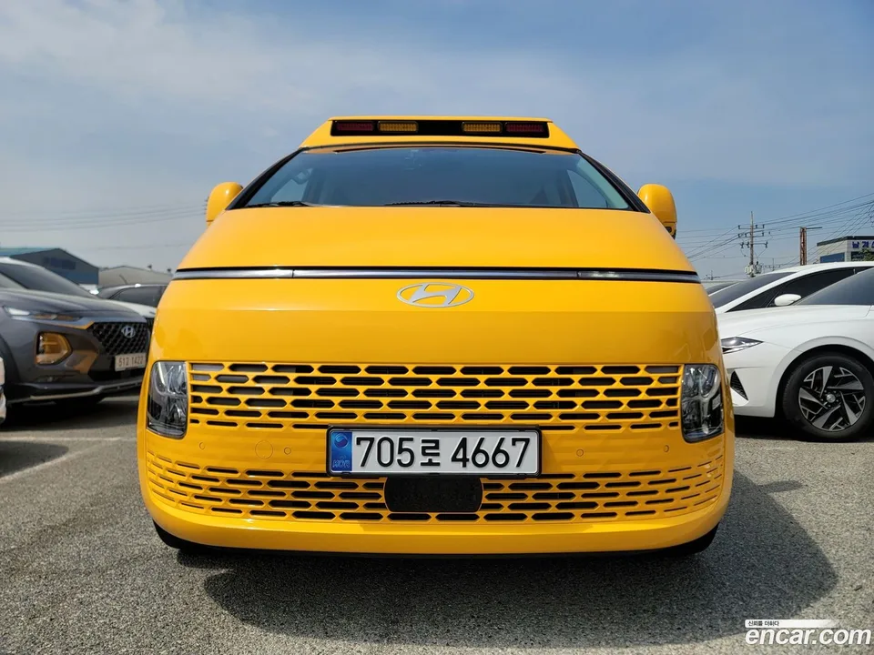Hyundai Staria L3.5 2025 — миниатюра 2