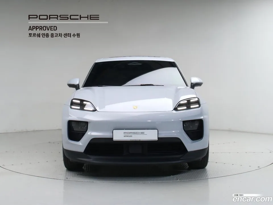 Porsche Macan Electric 4 2025 — миниатюра 3
