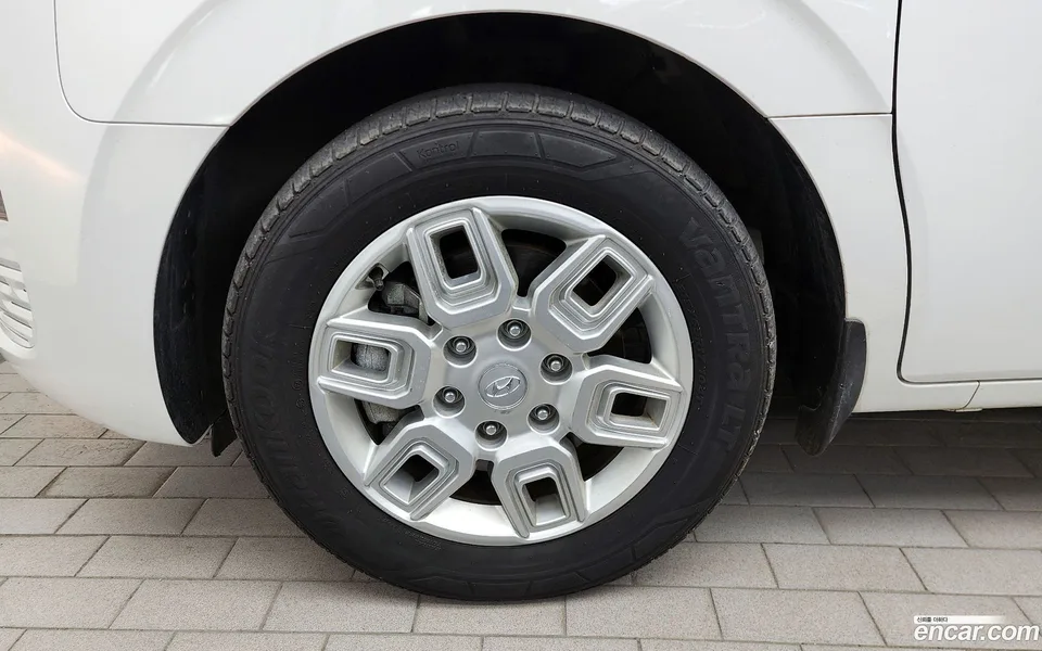 Hyundai Staria 11 2022 — миниатюра 5