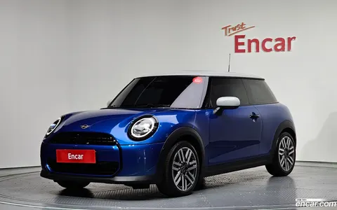 MINI Cooper C 2025 buy in Moscow