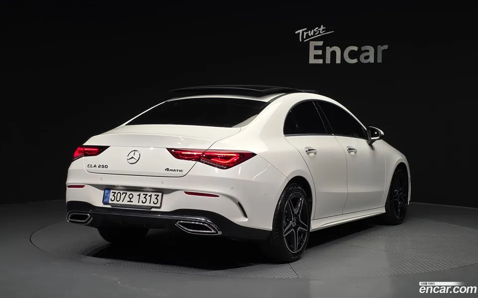 Mercedes-Benz CLA-Class CLA250 4MATIC 2023 — миниатюра 2