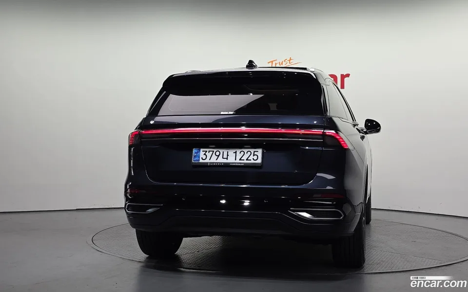 Lincoln Nautilus 2.0 AWD 2024 — миниатюра 4