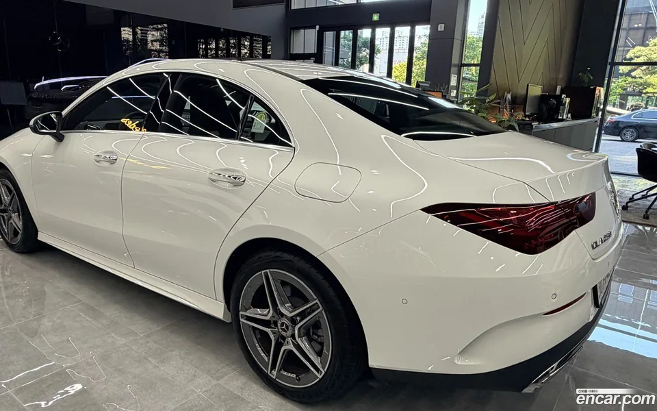 Mercedes-Benz CLA-Class CLA250 4MATIC 2025 — миниатюра 2
