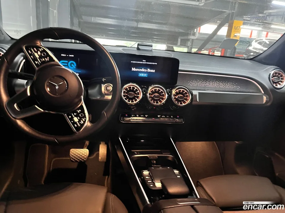 Mercedes-Benz EQB EQB300 4MATIC 2023 — миниатюра 4