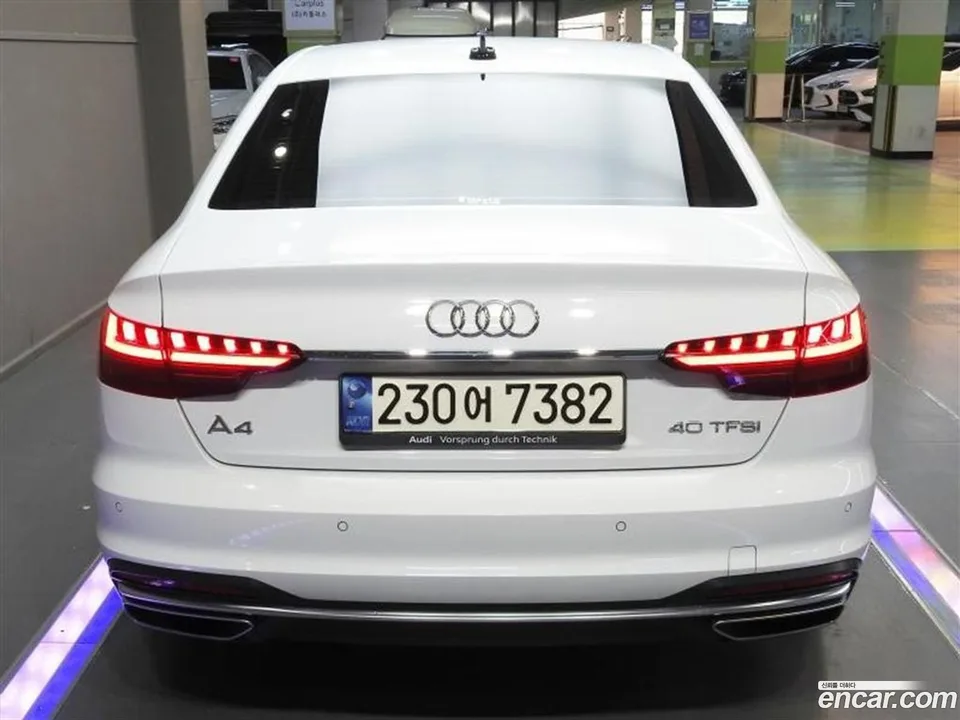 Audi A4 40 TFSI 2023 — миниатюра 4