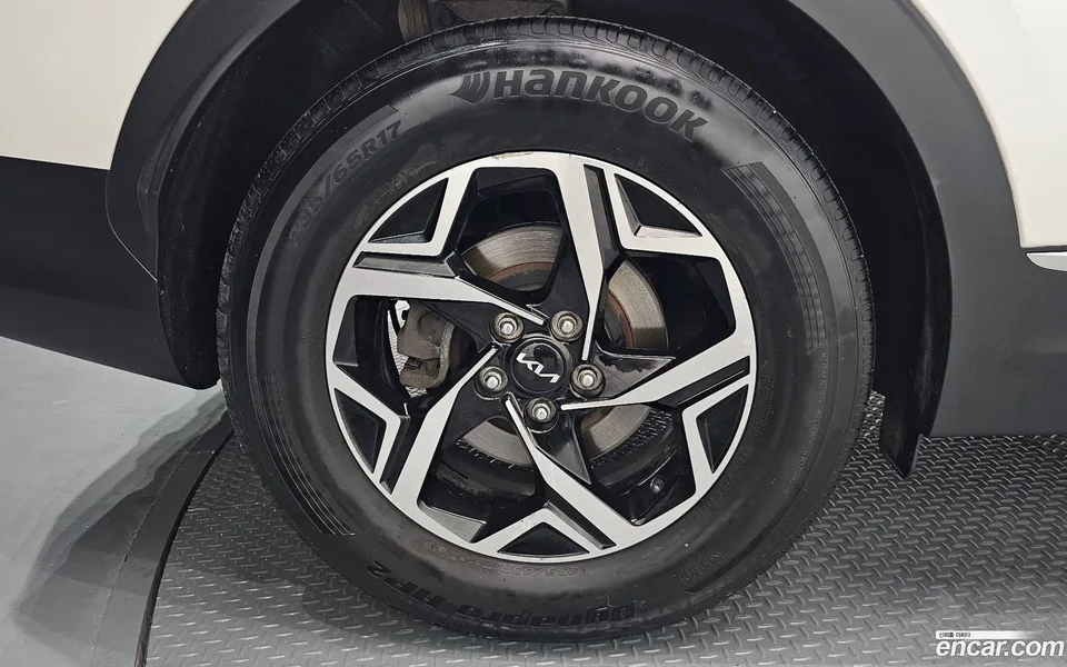 Kia Sportage 1.6 2WD 2022 — миниатюра 5