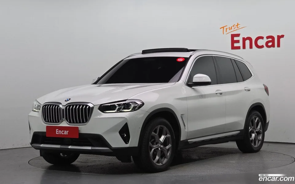 BMW X3 xDrive 20i 2023 — фото 1, купить с доставкой в Москву