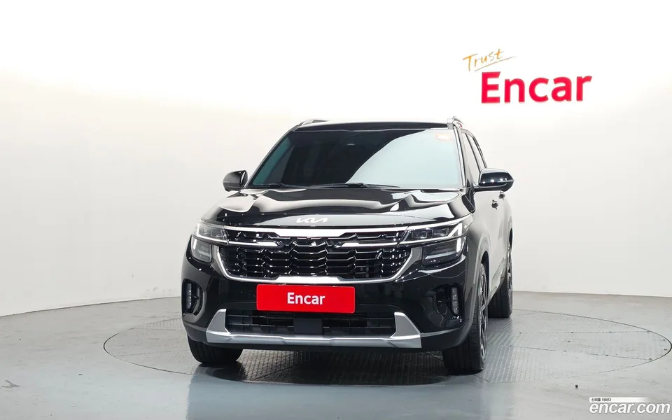 Kia Seltos 1.6 4WD 2023 — миниатюра 3
