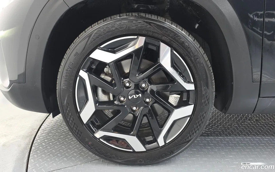 Kia Seltos 1.6 4WD 2023 — миниатюра 5