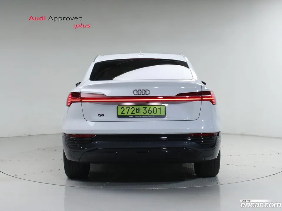 Audi Q8 e-tron 55 2024 — миниатюра 4
