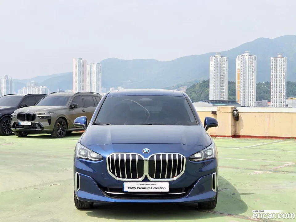 BMW 2 Series Active Tourer 218d 2022 — миниатюра 3