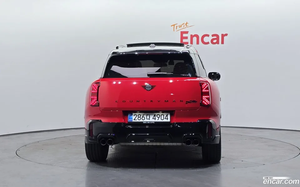MINI Cooper S Countryman ALL4 JCW 2025 — миниатюра 4