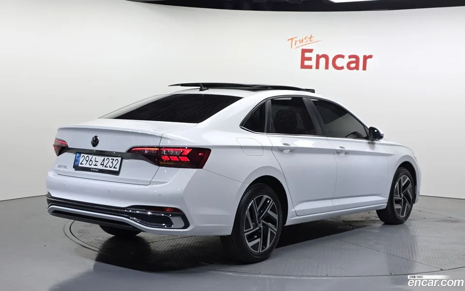 Volkswagen Jetta 1.5 TSI 2023 — миниатюра 2