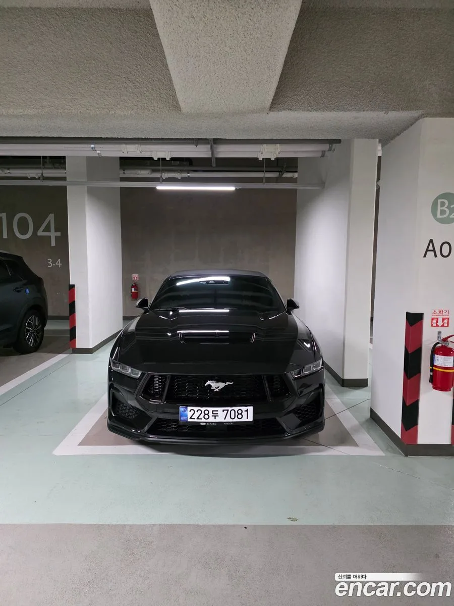 Ford Mustang 5.0 GT 2024 — миниатюра 5