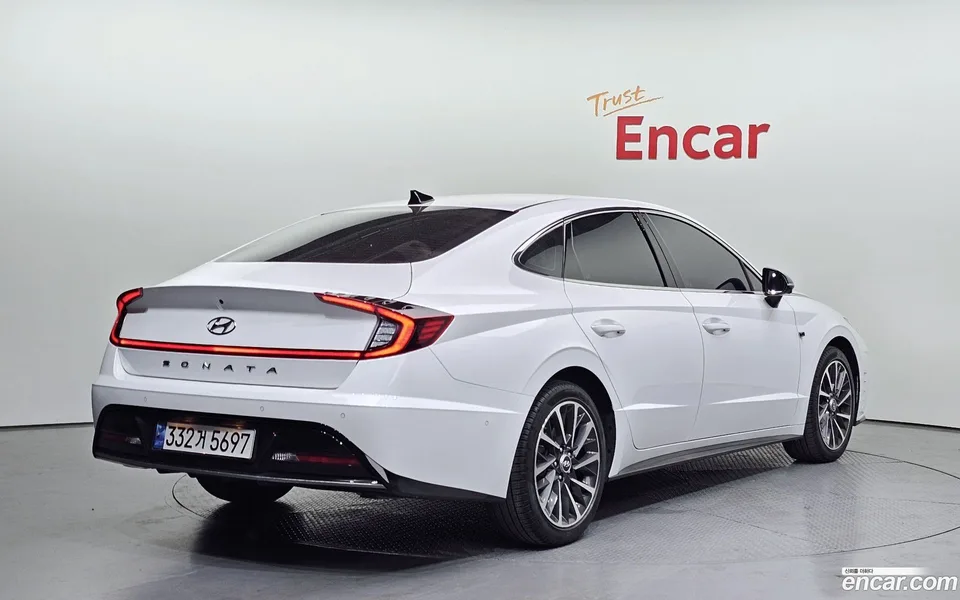 Hyundai Sonata 2.0 2023 — миниатюра 2