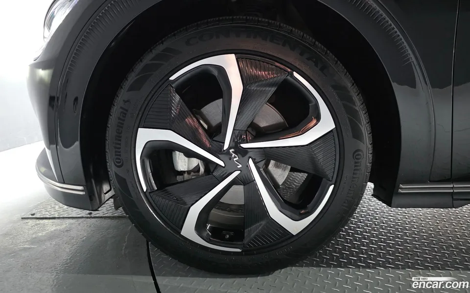 Kia EV6 2022 — миниатюра 5