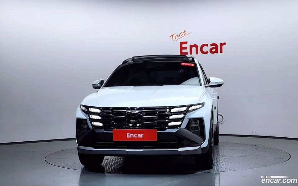 Hyundai Tucson Hybrid NX4 HEV 1.6 2WD 2025 — миниатюра 3