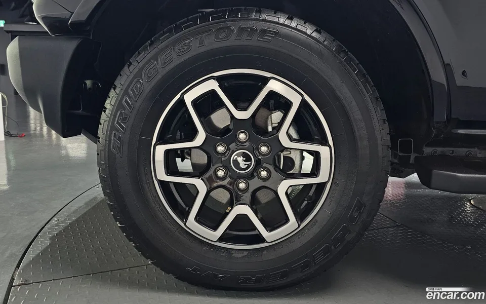 Ford Bronco 2.7 2023 — миниатюра 5