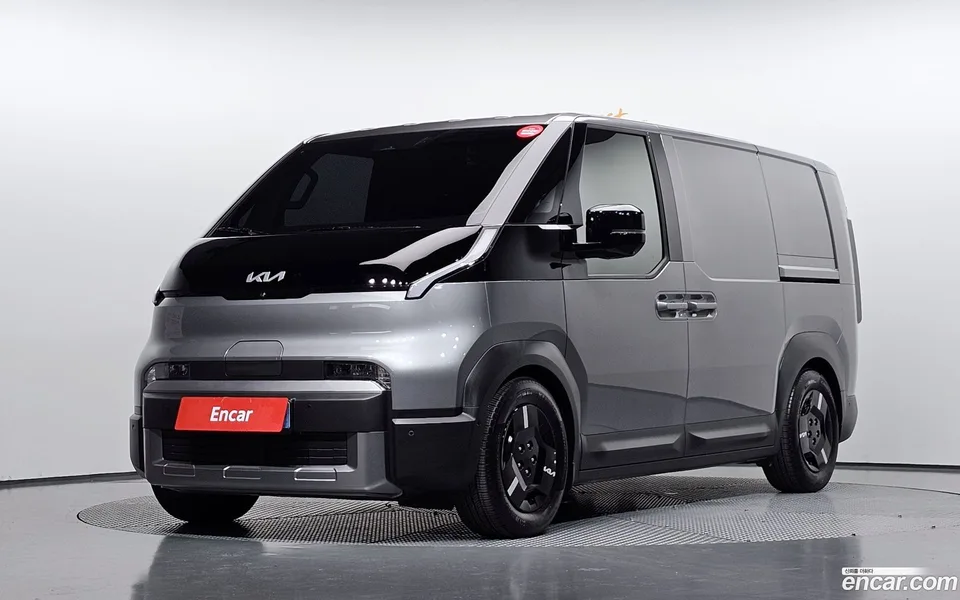 Kia PV5 2025 — фото 1, купить с доставкой в Москву