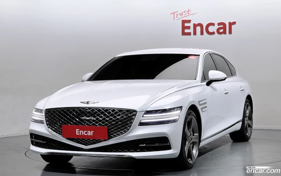 Genesis G80 2.5 2WD 2023 — фото 1, купить с доставкой в Москву