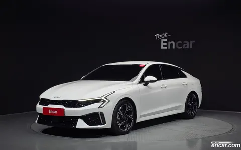 Kia K5 2025 купить в Москве