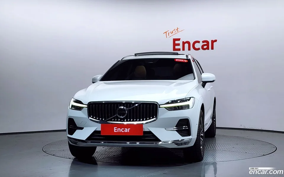 Volvo XC60 B5 2023 — миниатюра 3