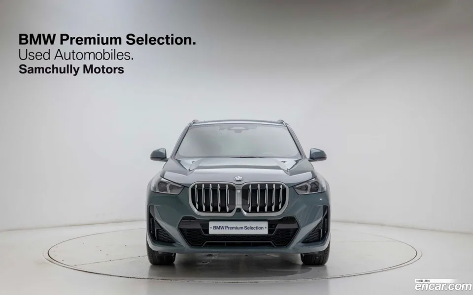 BMW X1 xDrive 20i M 2025 — миниатюра 2