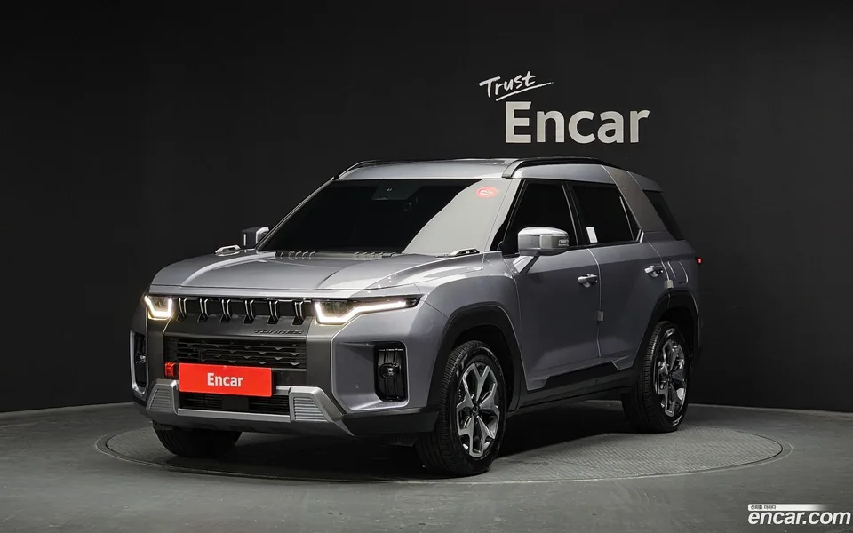 KG Mobility Torres 1.5 2WD 2023 — фото 1, купить с доставкой в Москву