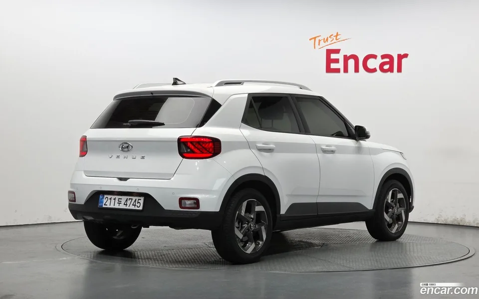 Hyundai Venue 1.6 2025 — миниатюра 2
