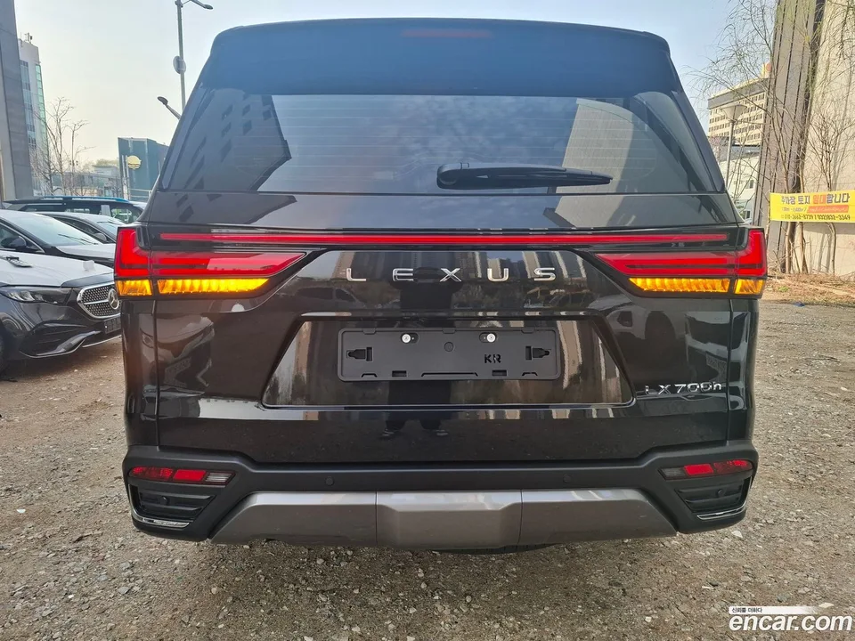 Lexus LX 700h 2026 — миниатюра 4